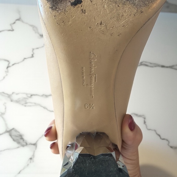 Salvatore Ferragamo Nude Leather Block Heel Pumps - Picture 9 of 12